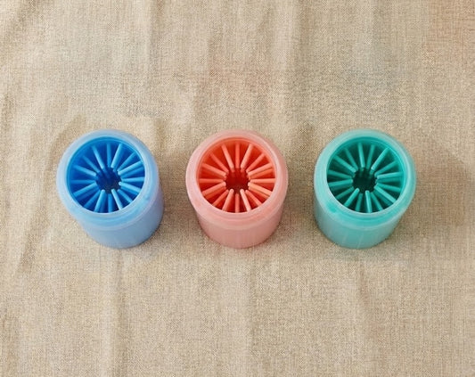Pet Paw Cleaning Cup – Clean Muddy Paws in Seconds